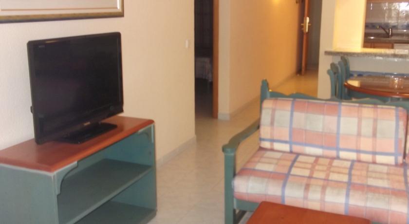 Aparthotel Duquesa Playa Santa Eularia des Riu Ngoại thất bức ảnh
