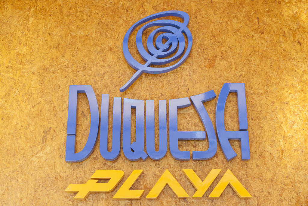 Aparthotel Duquesa Playa Santa Eularia des Riu Ngoại thất bức ảnh